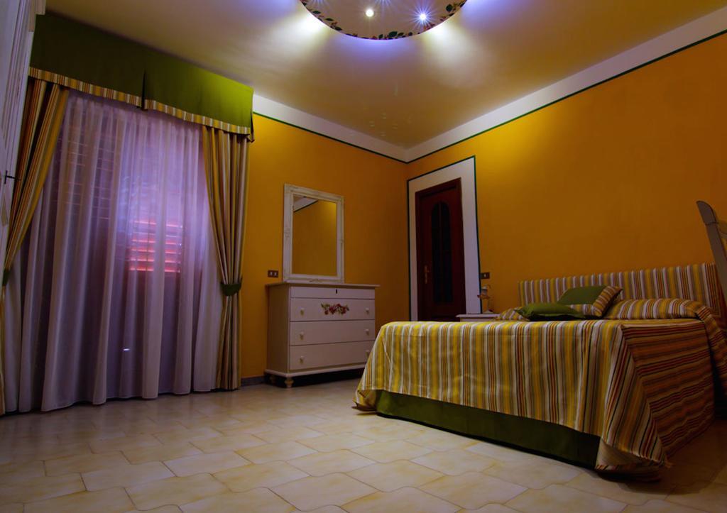 Villa Delle Camelie Ґраньяно Номер фото