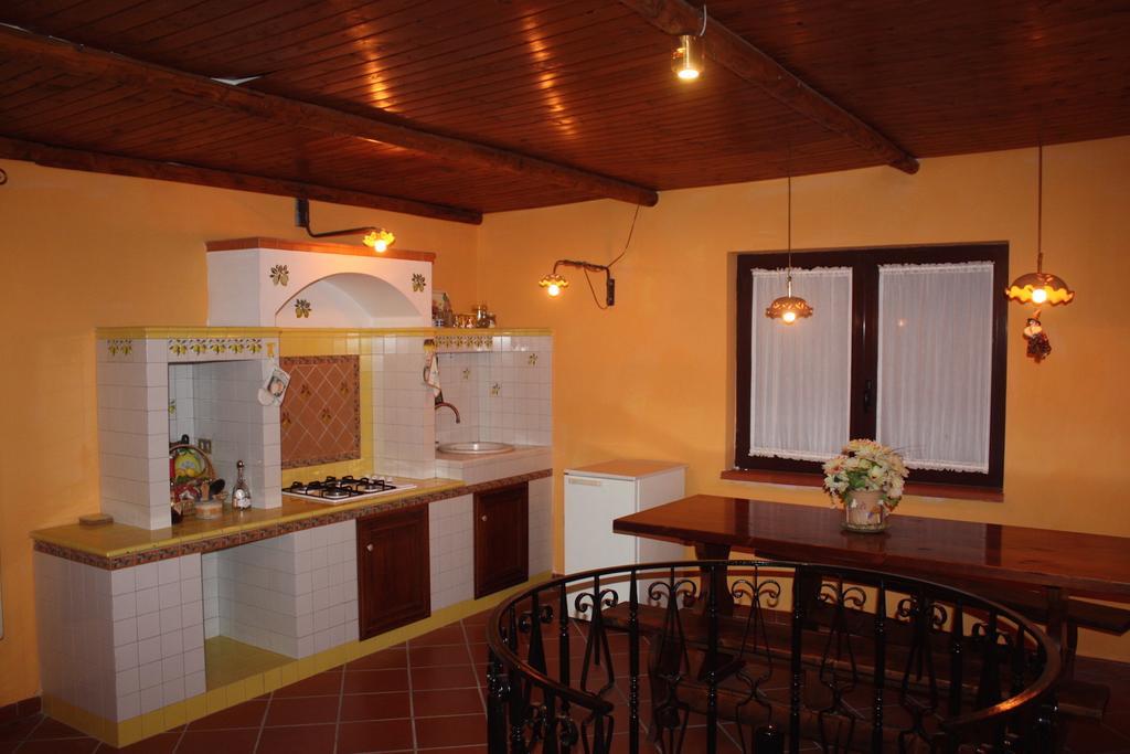 Villa Delle Camelie Ґраньяно Номер фото